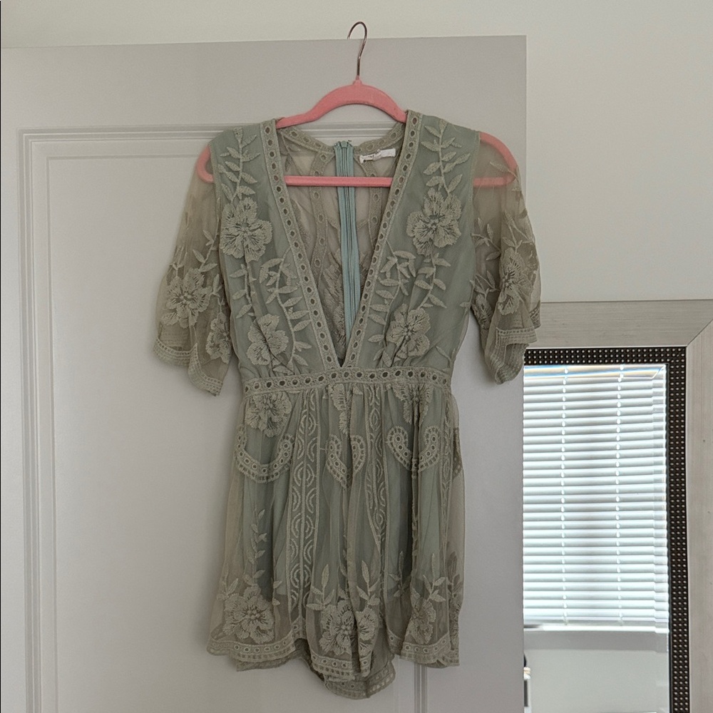 Honey Punch Lace Overlay in Soft Green